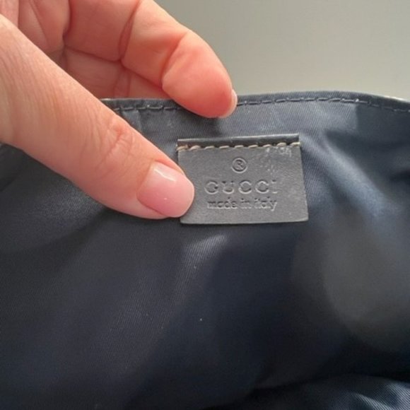 Gucci Supreme canvas diaper bag - Picture 2 of 7